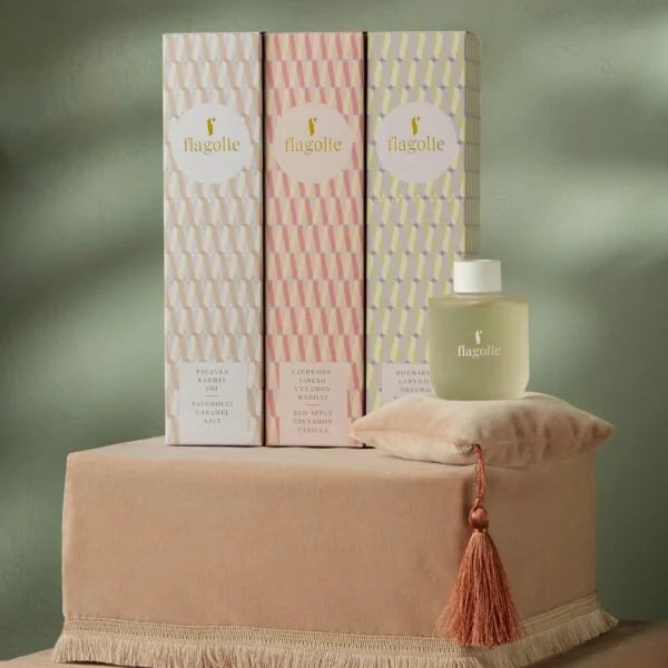 Patyczki perfumowane dla domu Hygge BERGAMOTKA, FIOŁEK, BIAŁE PIŻMO FLAGOLIE