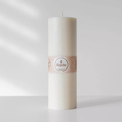 Naturalna świeca sojowa WALEC 6,3×20,5cm – 590g FLAGOLIE